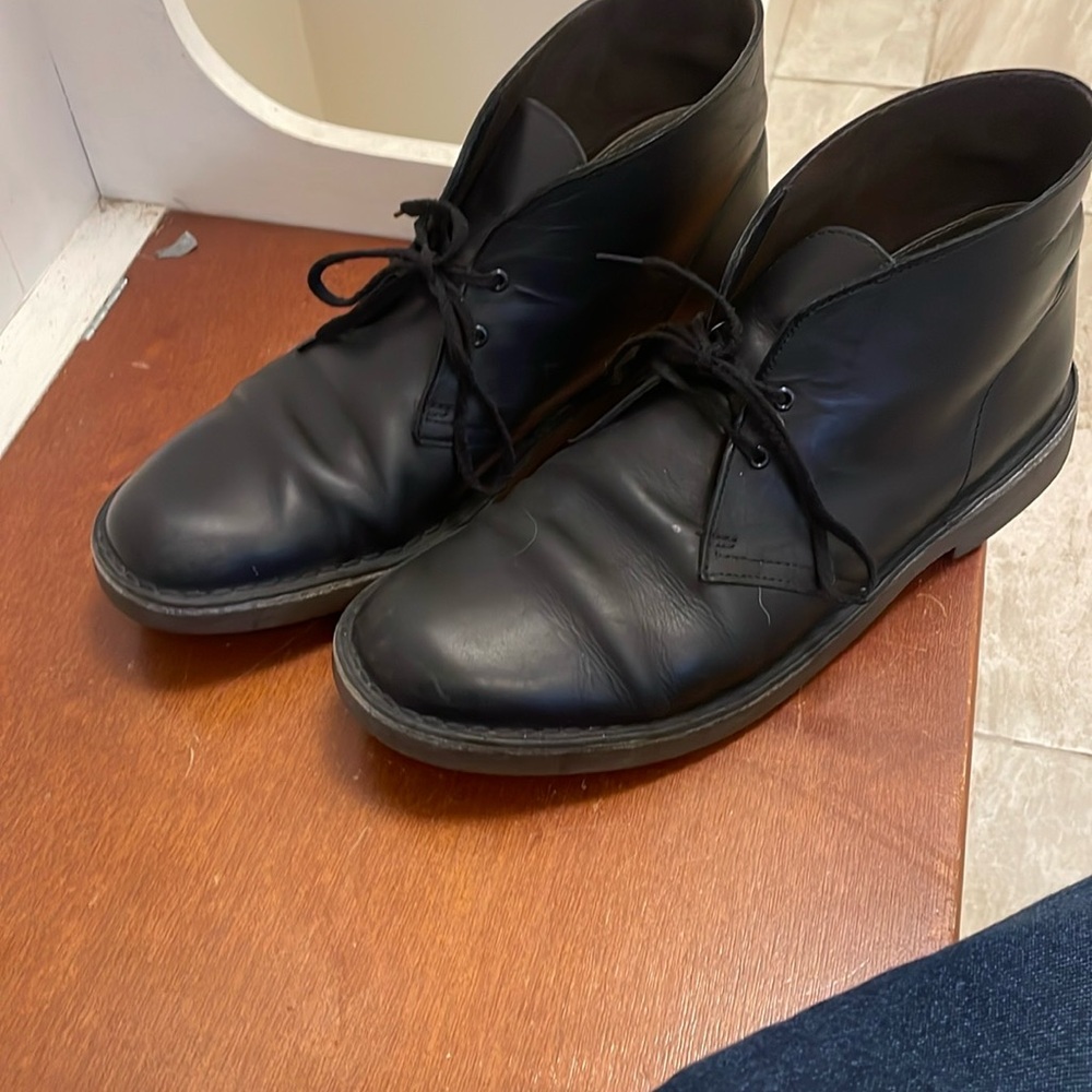 Clarks Black Chukka Boots Ankle-High Leather